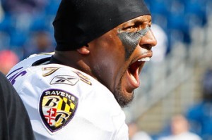FILE: Ray Lewis Tears Triceps Muscle